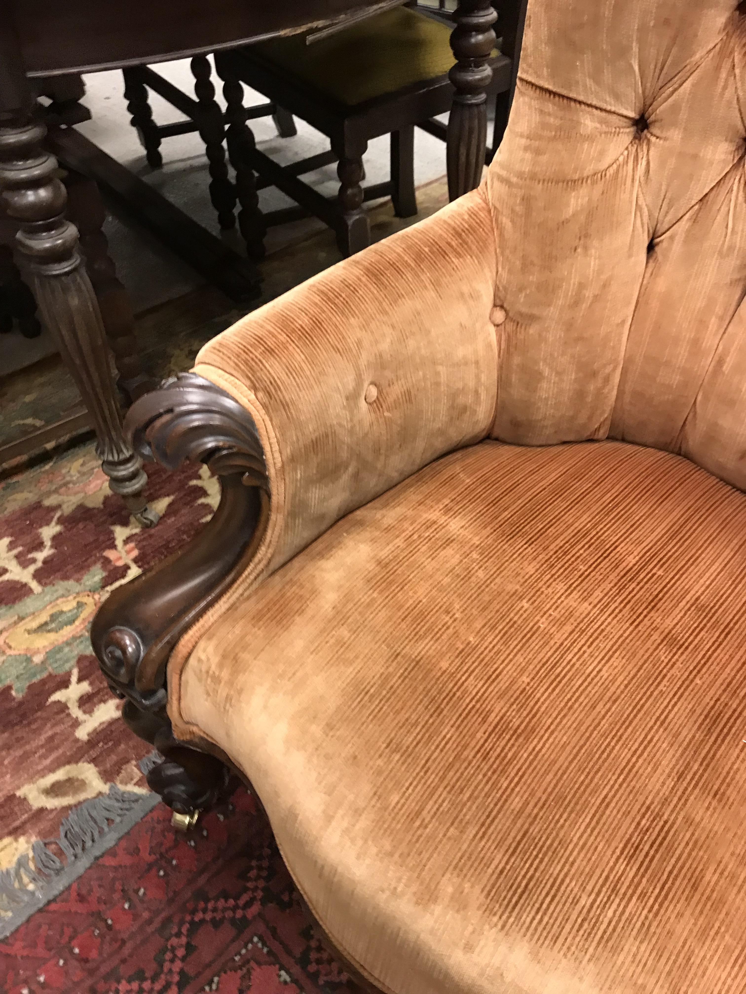 A Victorian mahogany show frame button back upholstered salon chair, - Image 15 of 17