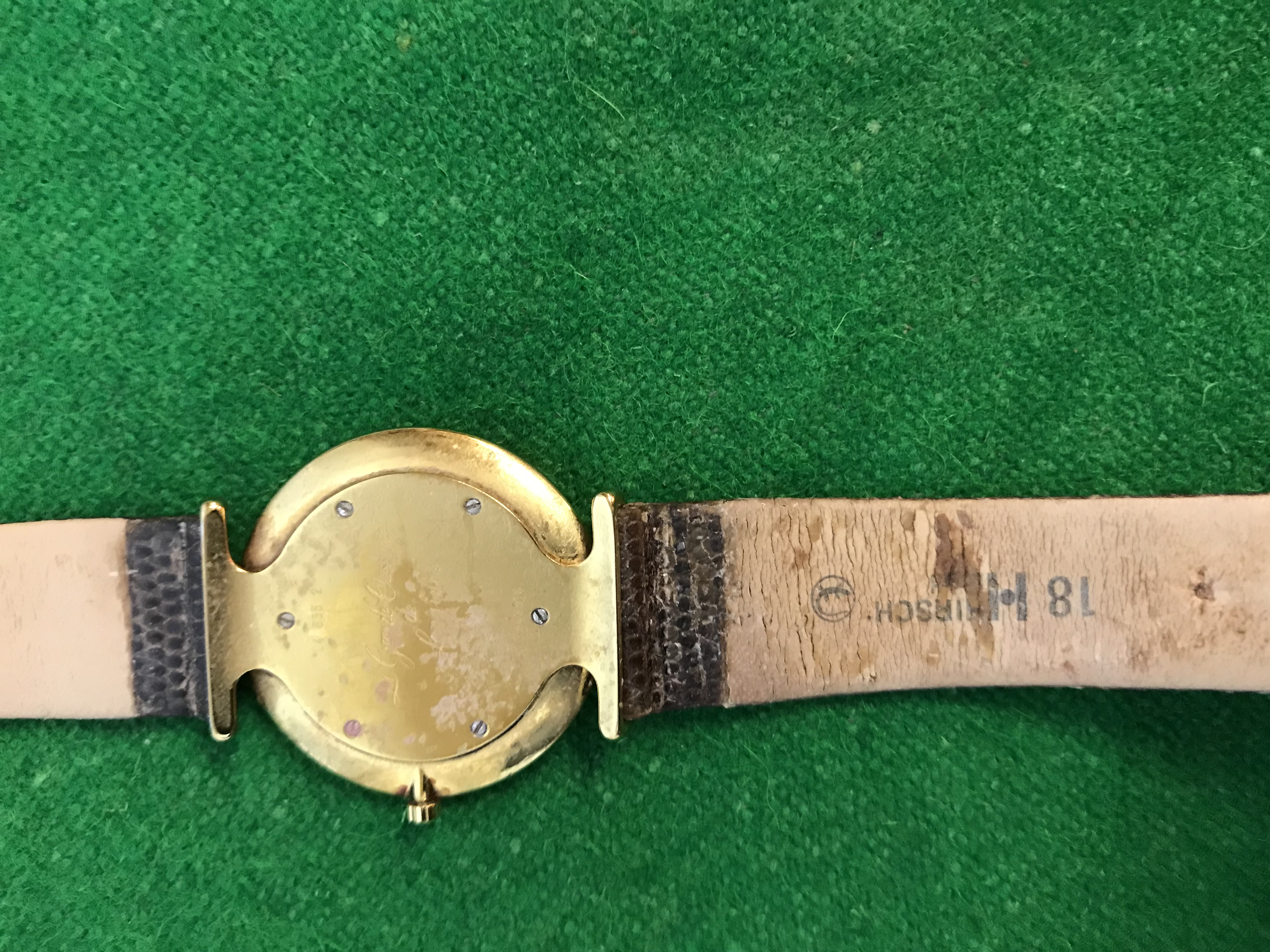 A collection of items comprising a Longines wristwatch No'd L46352 to back and inscribed "La grande - Image 3 of 3