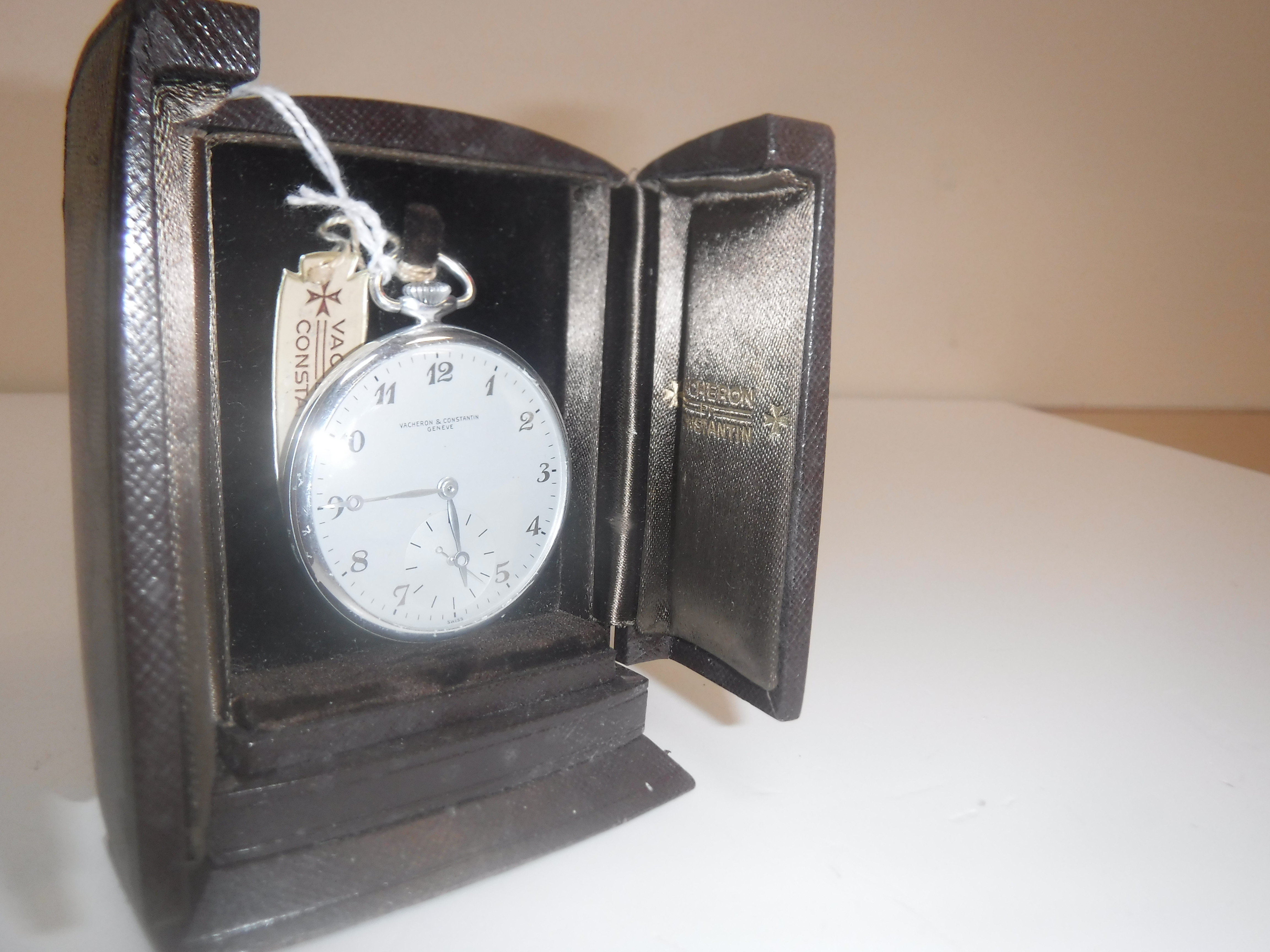 A Vacheron & Constantin aluminium cased pocket watch presented to GJ Campbell by Aluminium Ltd 1962 - Bild 6 aus 19