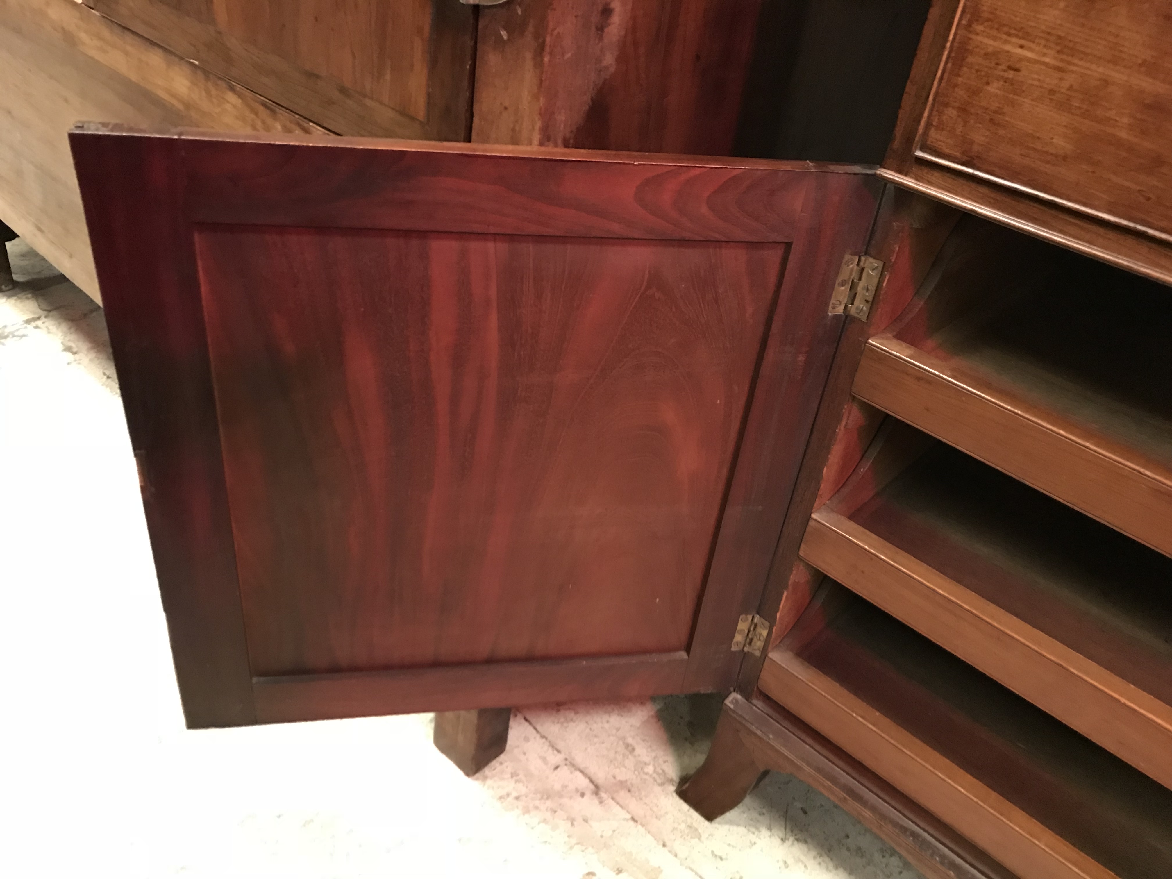 A George III mahogany bookcase cabinet, - Image 16 of 35