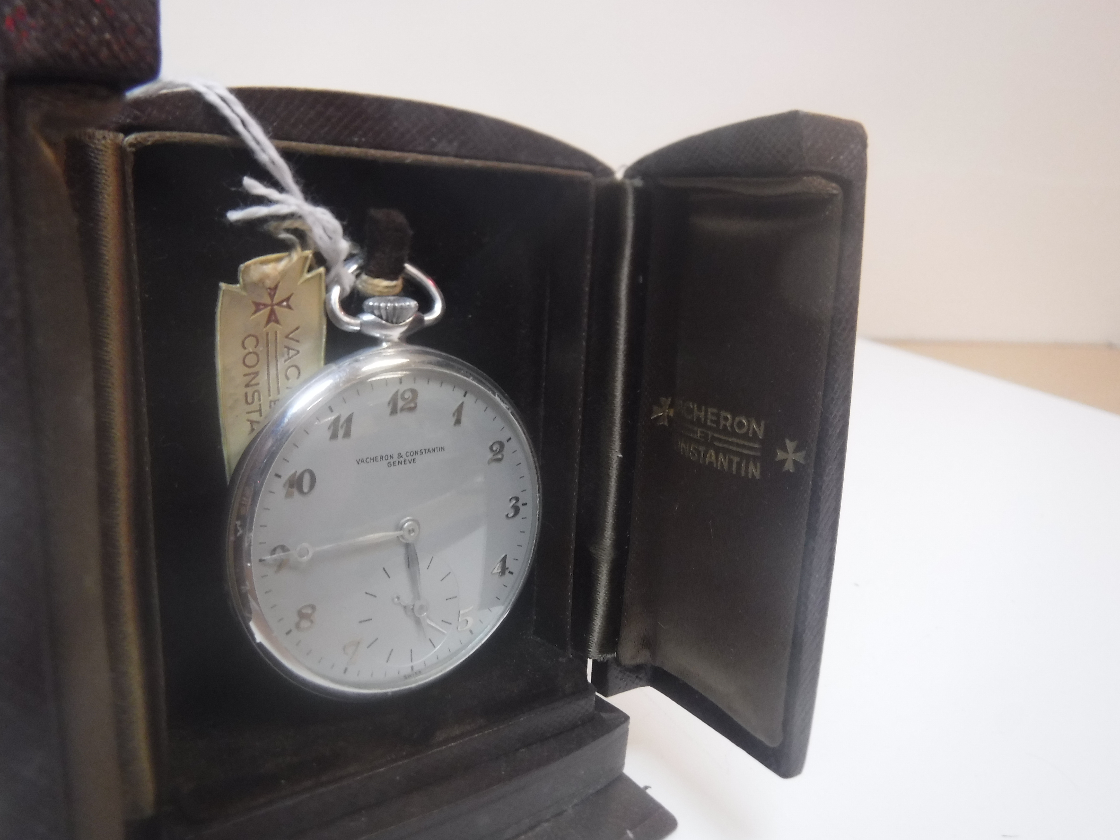 A Vacheron & Constantin aluminium cased pocket watch presented to GJ Campbell by Aluminium Ltd 1962 - Bild 4 aus 19