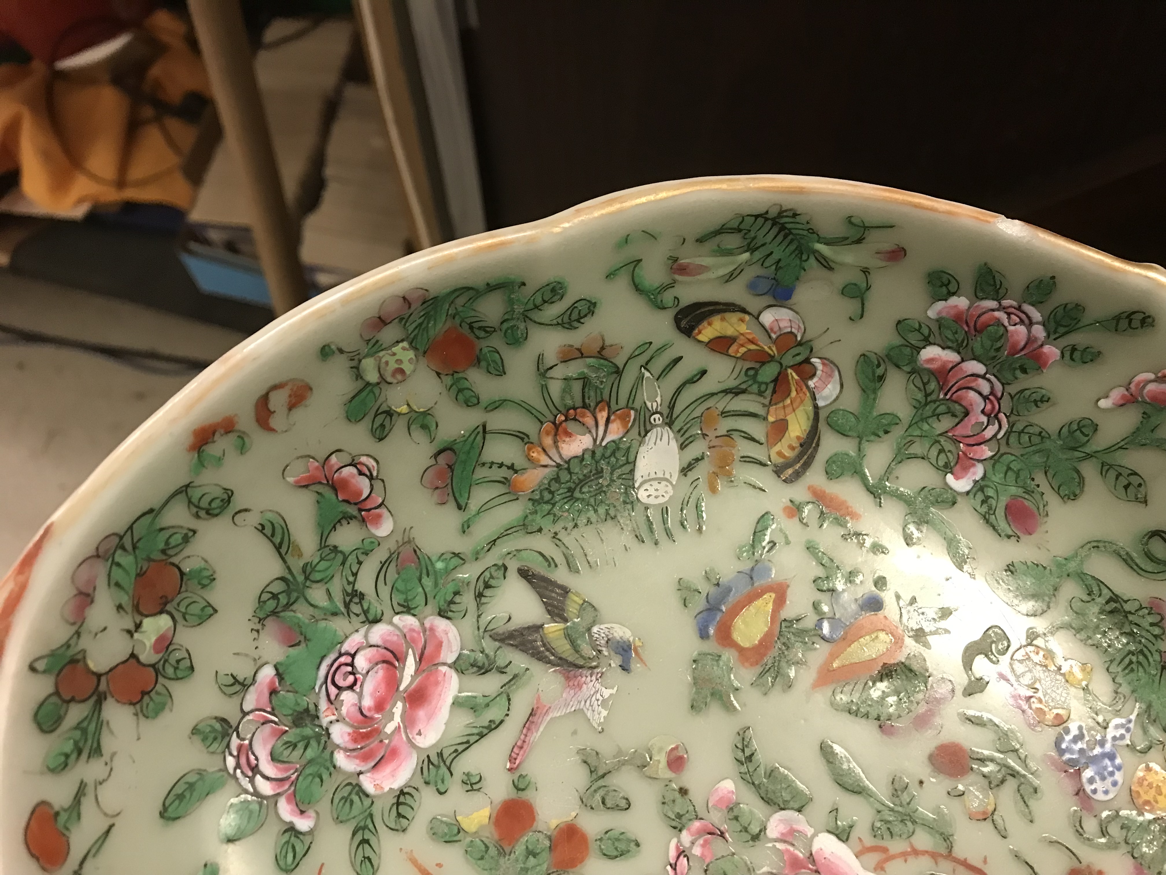 A 19th Century Chinese famille rose leaf shaped serving dish with half rim and all-over floral and - Image 7 of 22