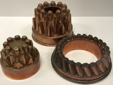 A Victorian copper jelly mould of lotus leaf form 17.5 cm diameter x 11.