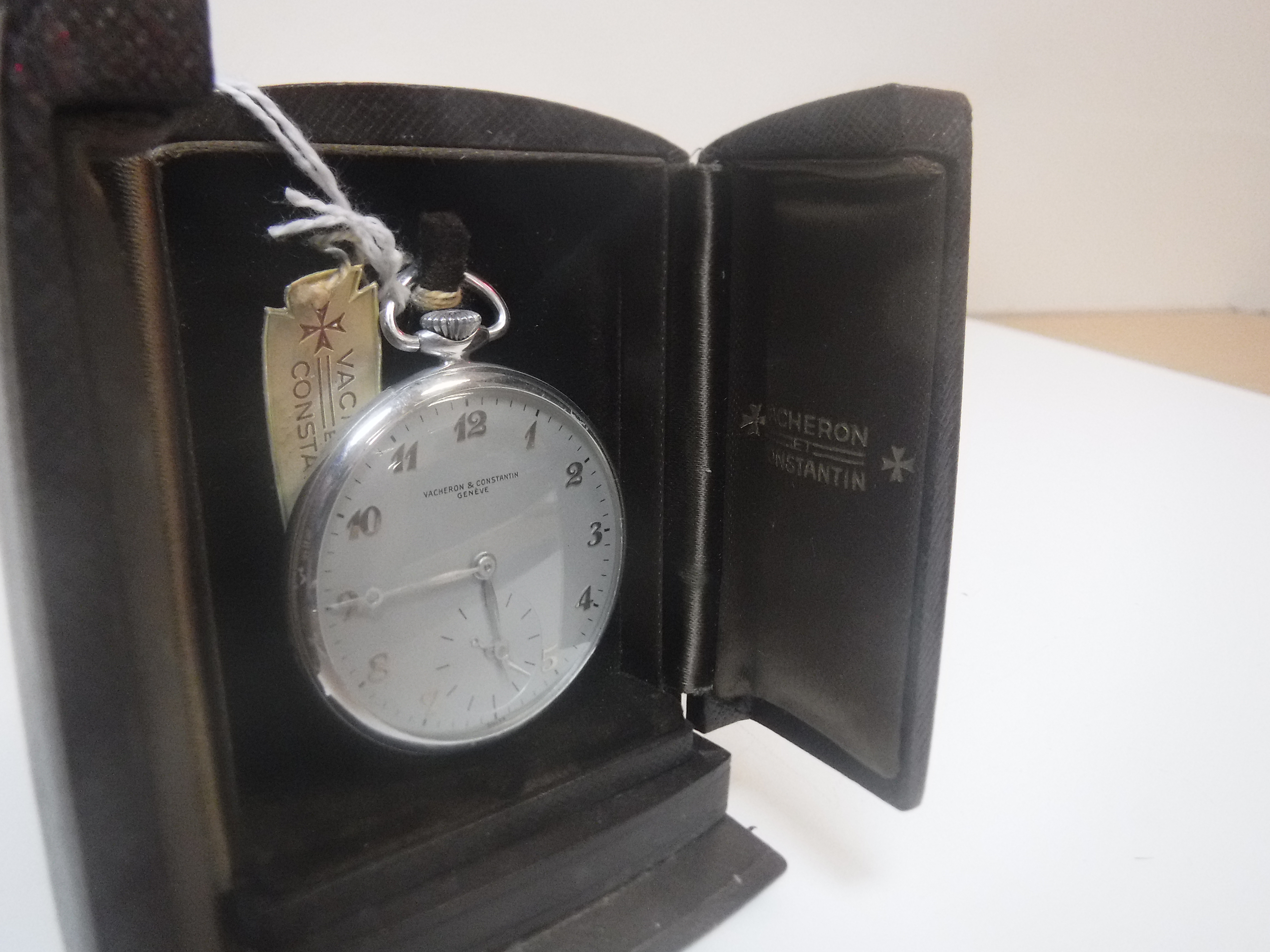 A Vacheron & Constantin aluminium cased pocket watch presented to GJ Campbell by Aluminium Ltd 1962 - Bild 5 aus 19