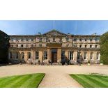 Cirencester Park with Lady Bathurst - A Guided Tour for four people of The Mansion,