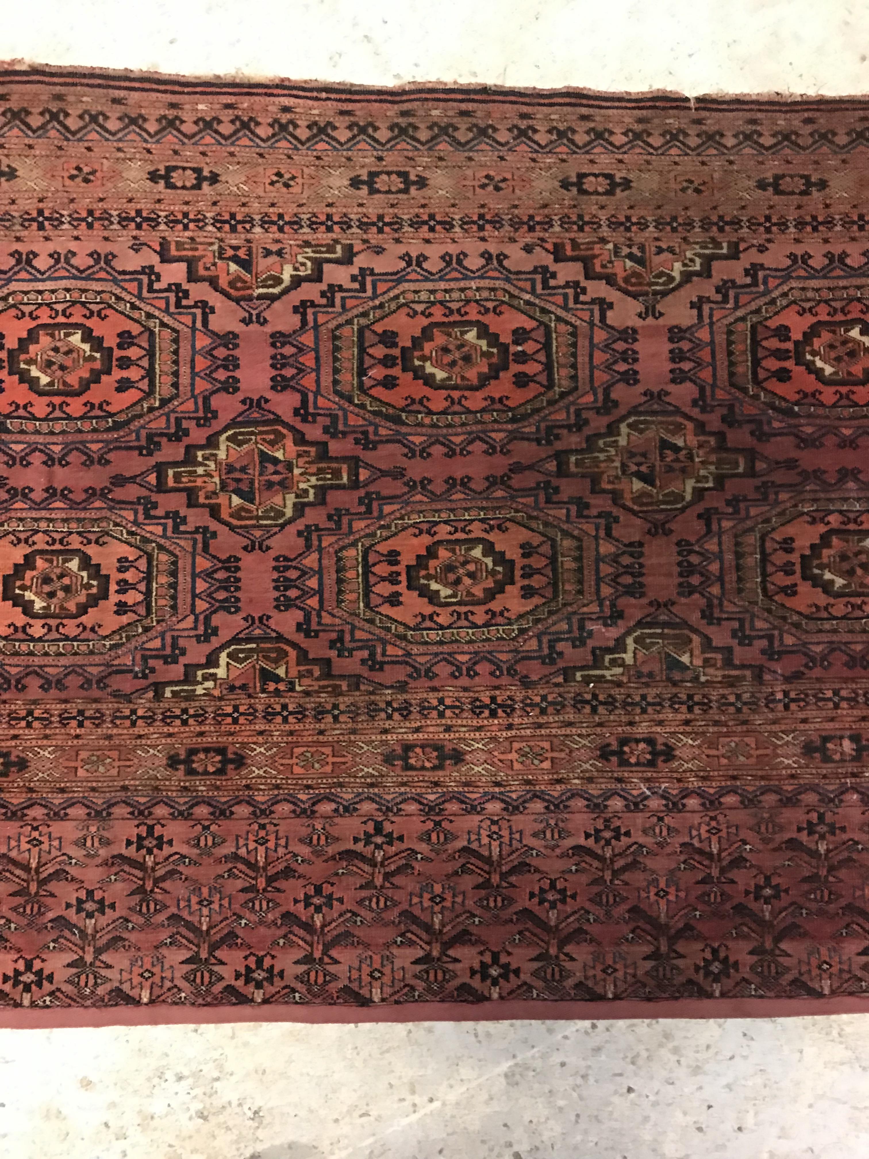 A Bokhara Salour rug, the main panel set - Image 3 of 9
