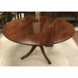 A mahogany breakfast table in the Georgi