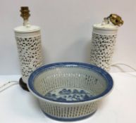 A Chinese blue and white chestnut basket