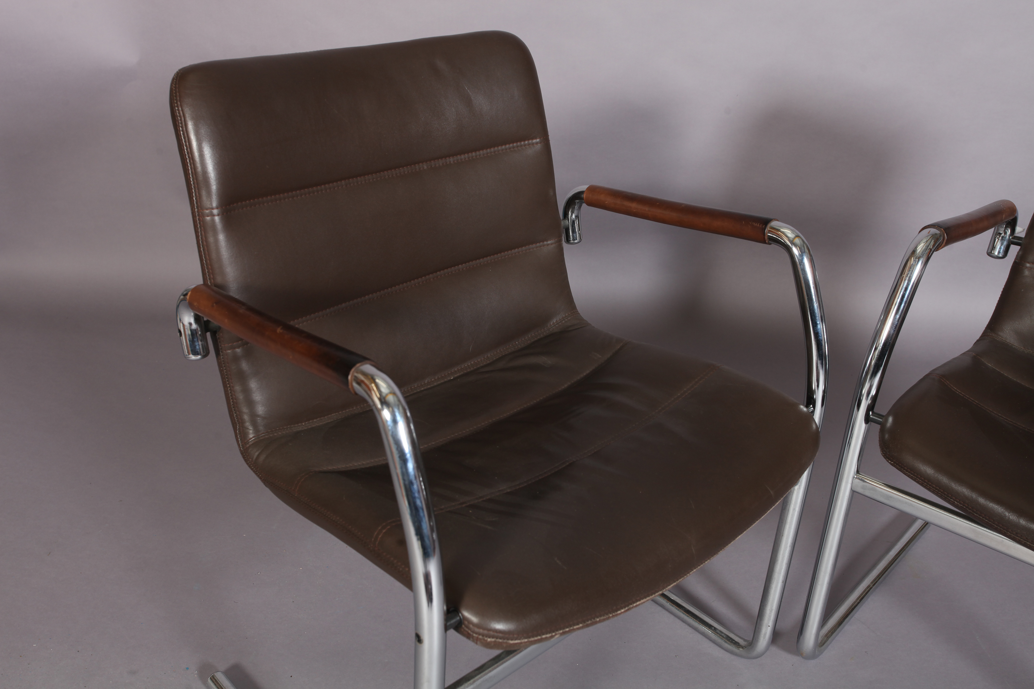 A pair of brown leather and tubular chrome cantilever armchairs c.1970/80s - Image 3 of 3