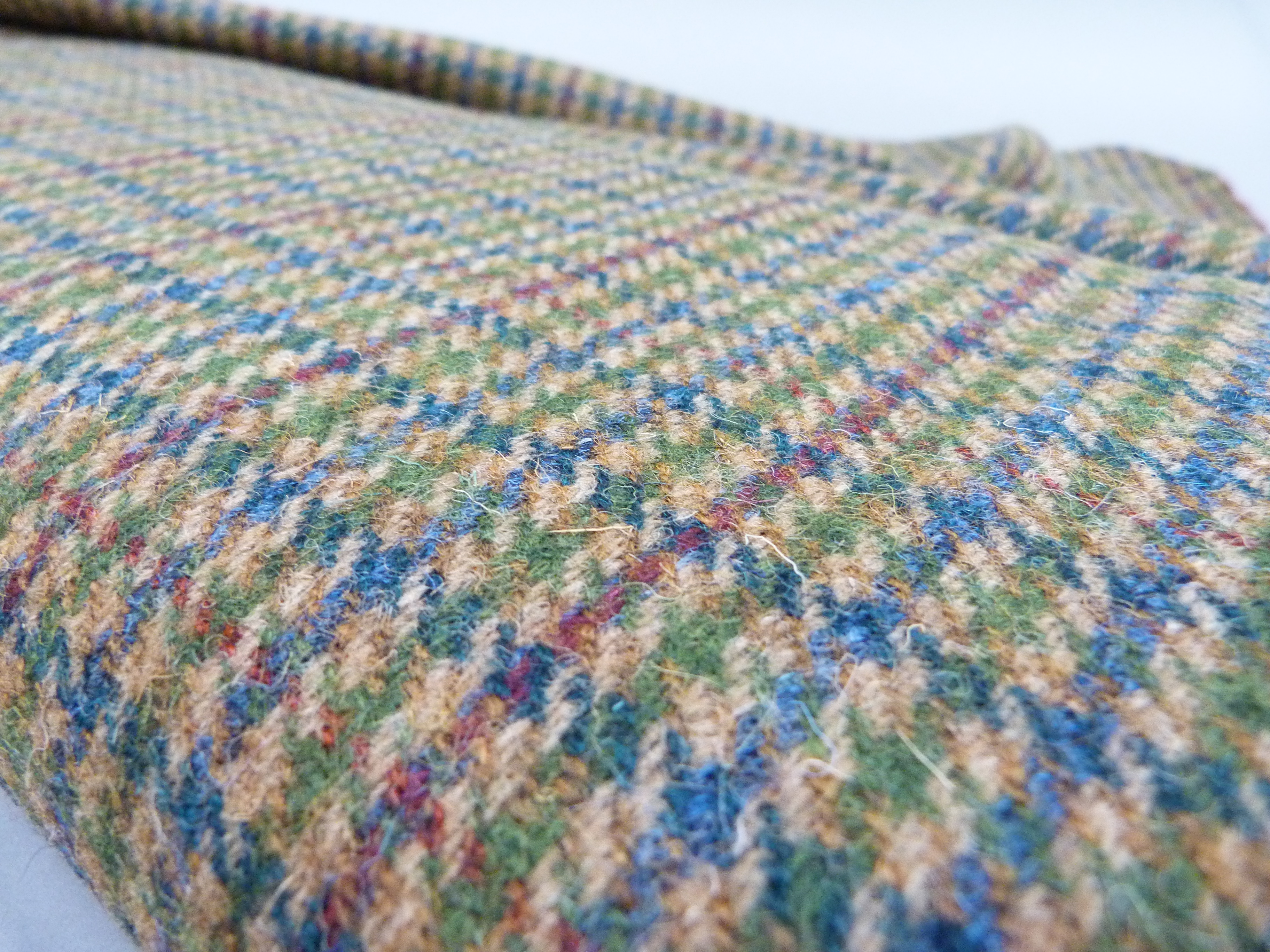 A length of Harris Tweed in blue, red and green stripe on camel ground - Image 2 of 3