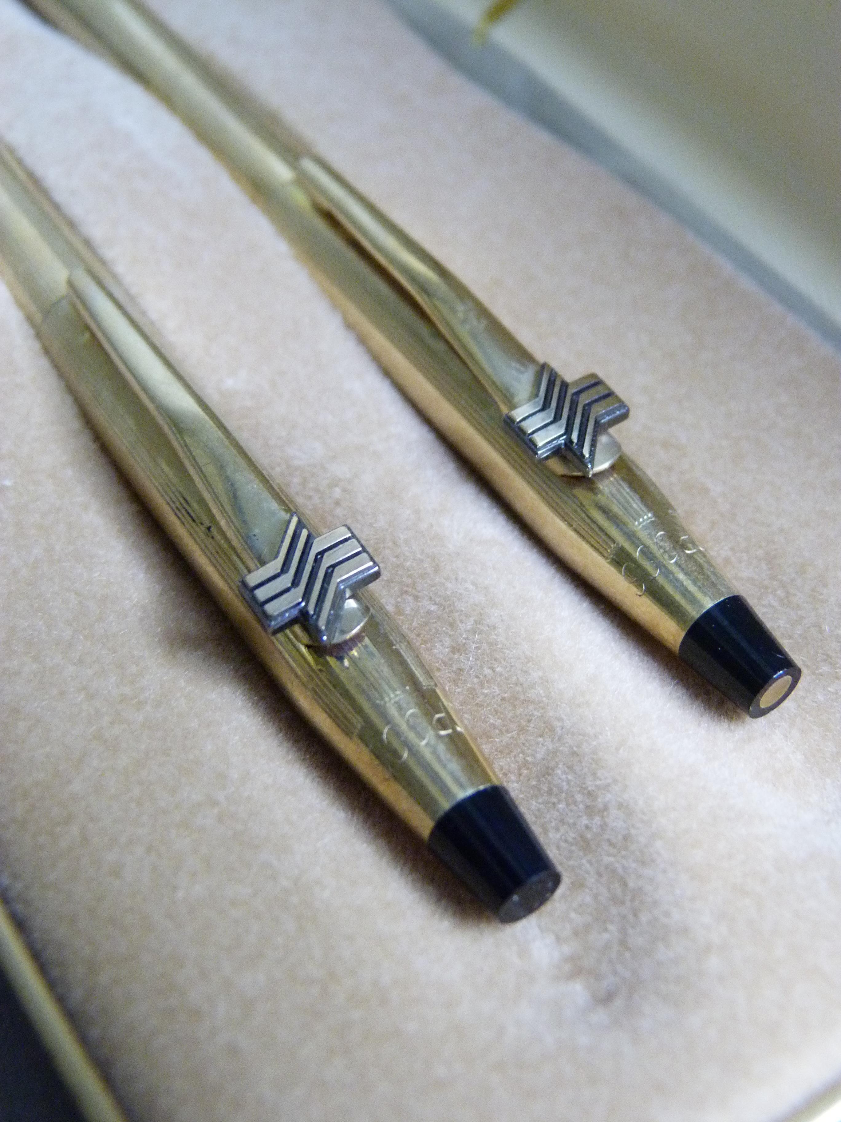 A gilt metal Cross ball point pen and retractable pencil in original box - Image 4 of 5