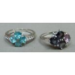 Two cluster rings, both in silver, total approximate weight 7gm