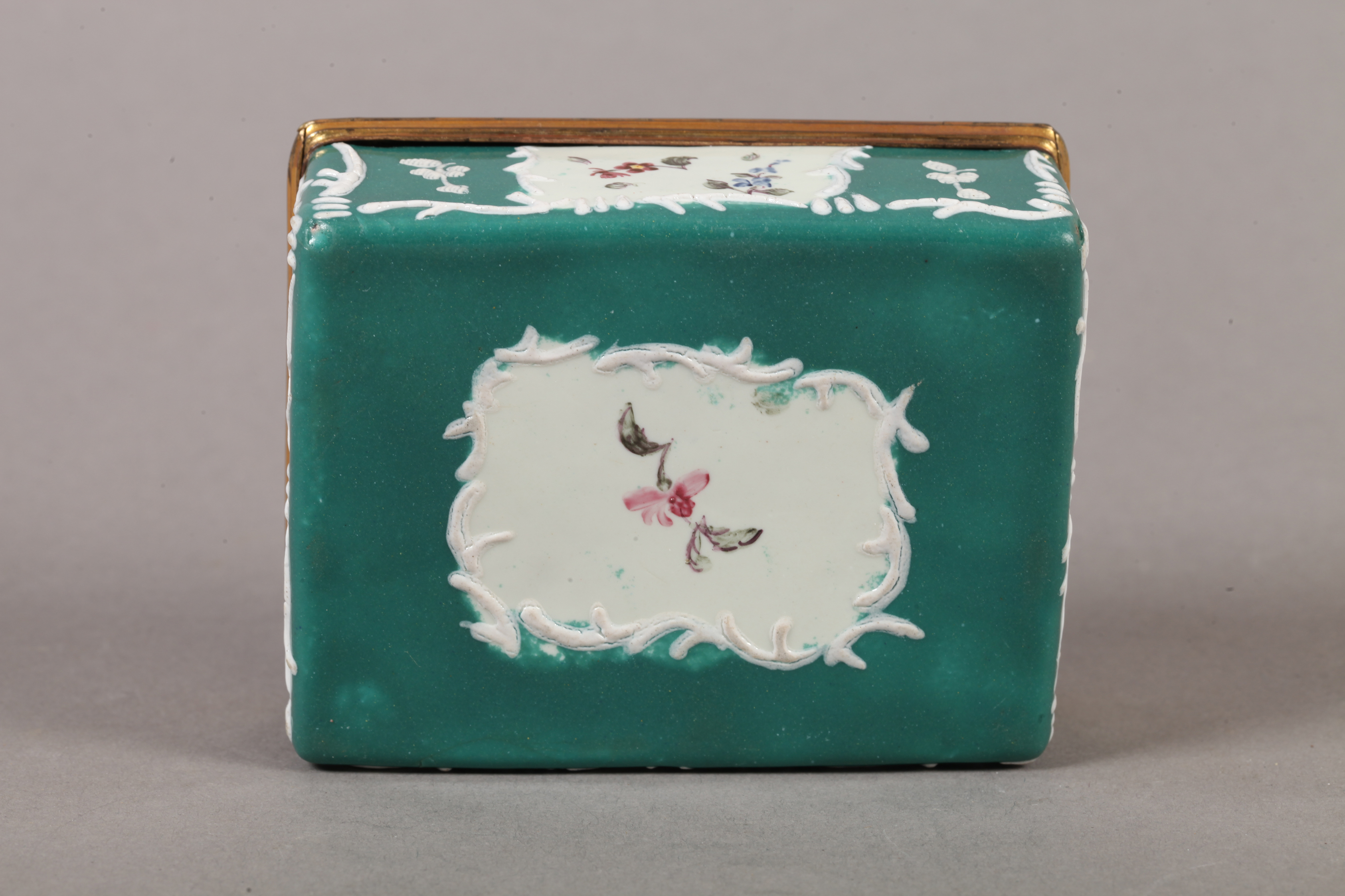 A 19TH CENTURY GERMAN ENAMEL BOX, rectangular, the cover and sides painted with delicate floral - Image 4 of 4