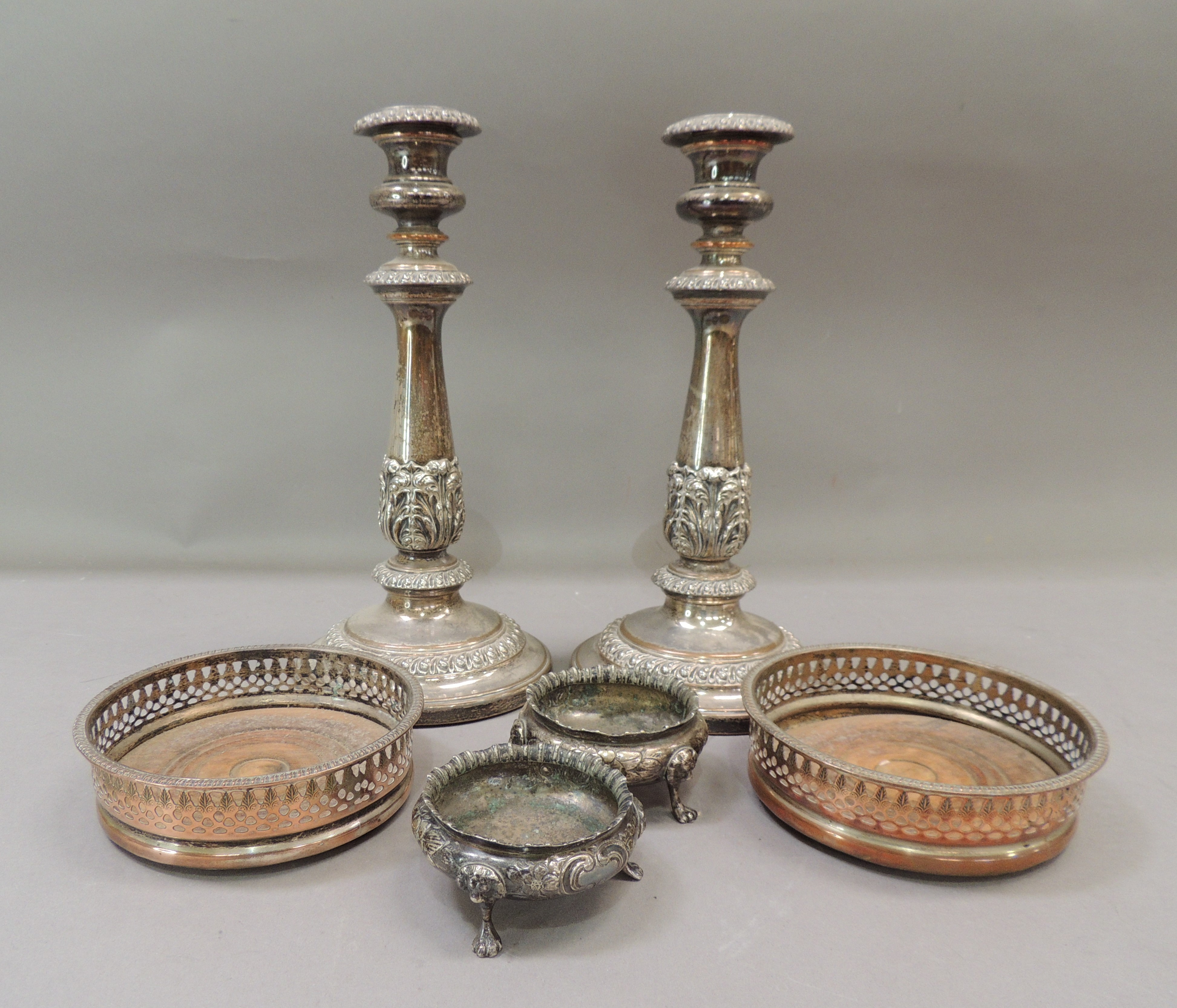 A pair of Victorian silver plate on copper table candle sticks in Regency style, foliate wrapped - Image 3 of 3