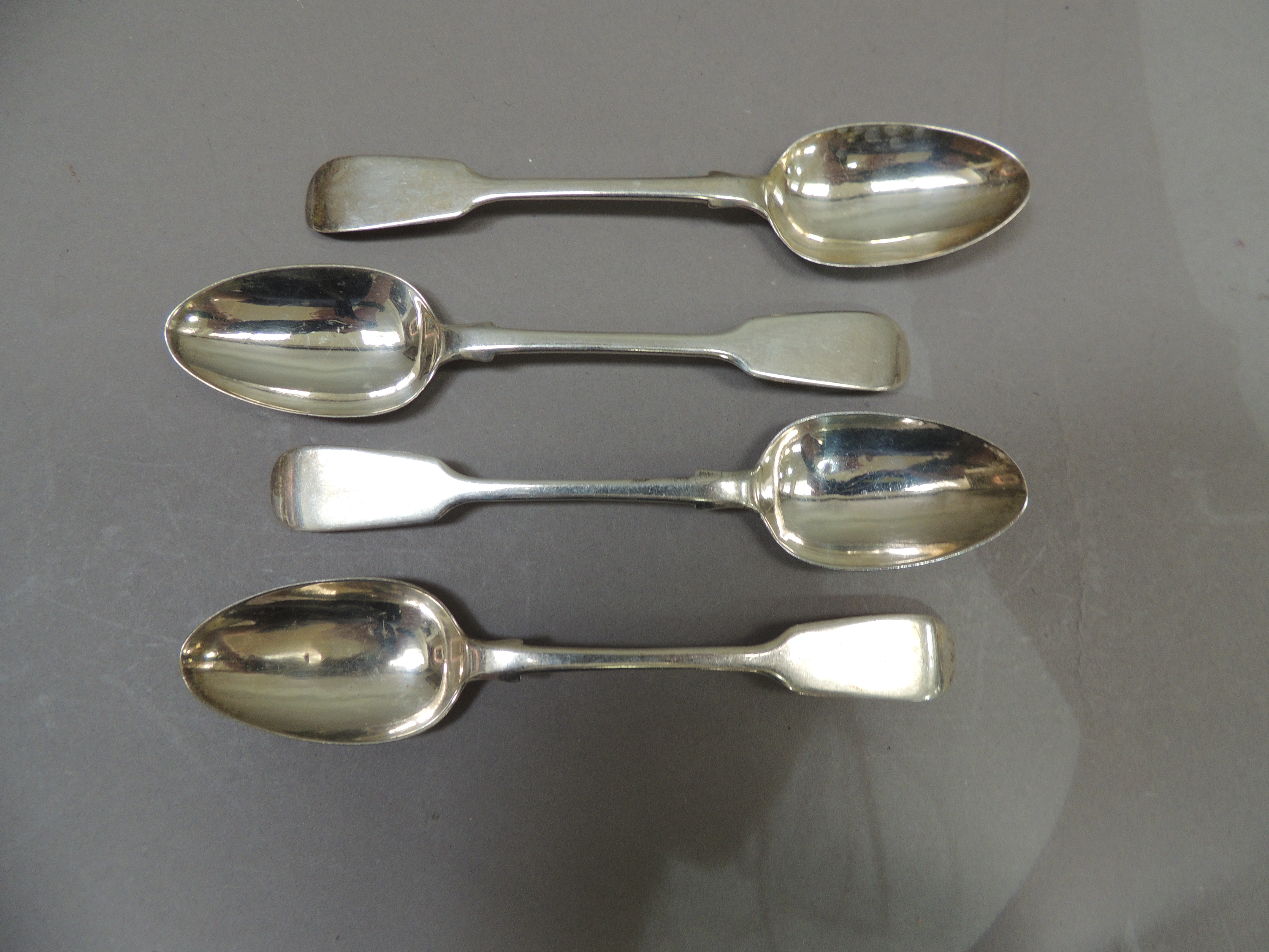 A set of four Victorian fiddle pattern teaspoons by RW, London 1846, approximate weight 2oz