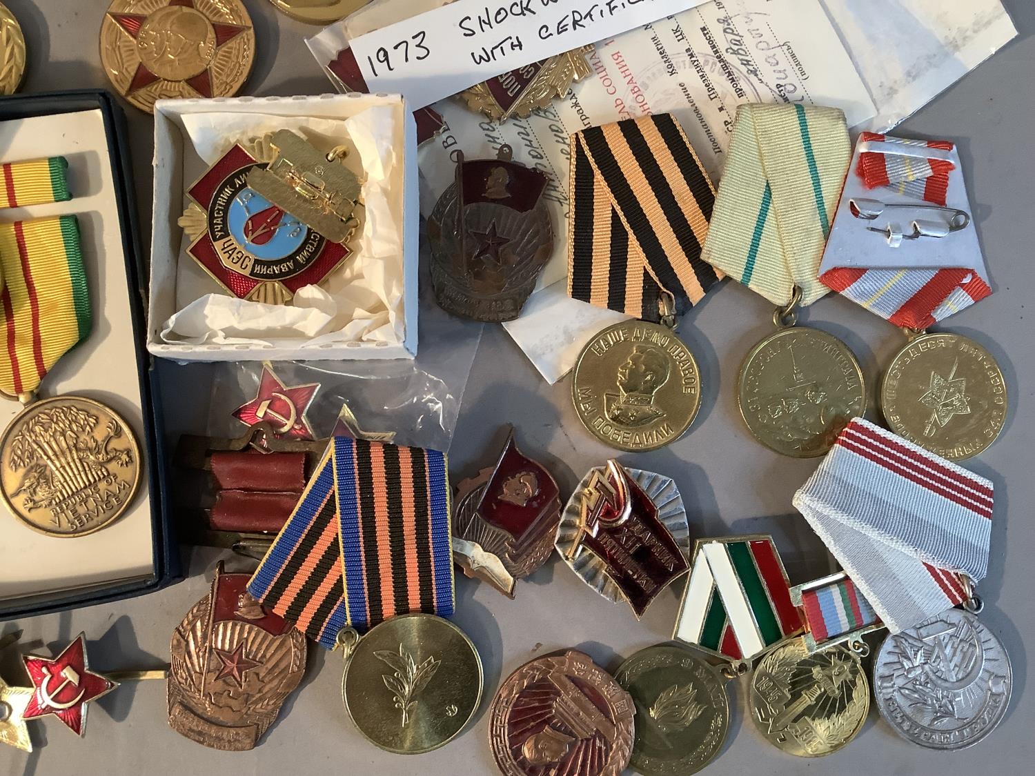 Second World War War Medal, Africa Star and 1939/45 Star, including ribbons, plus miscellaneous - Image 3 of 4