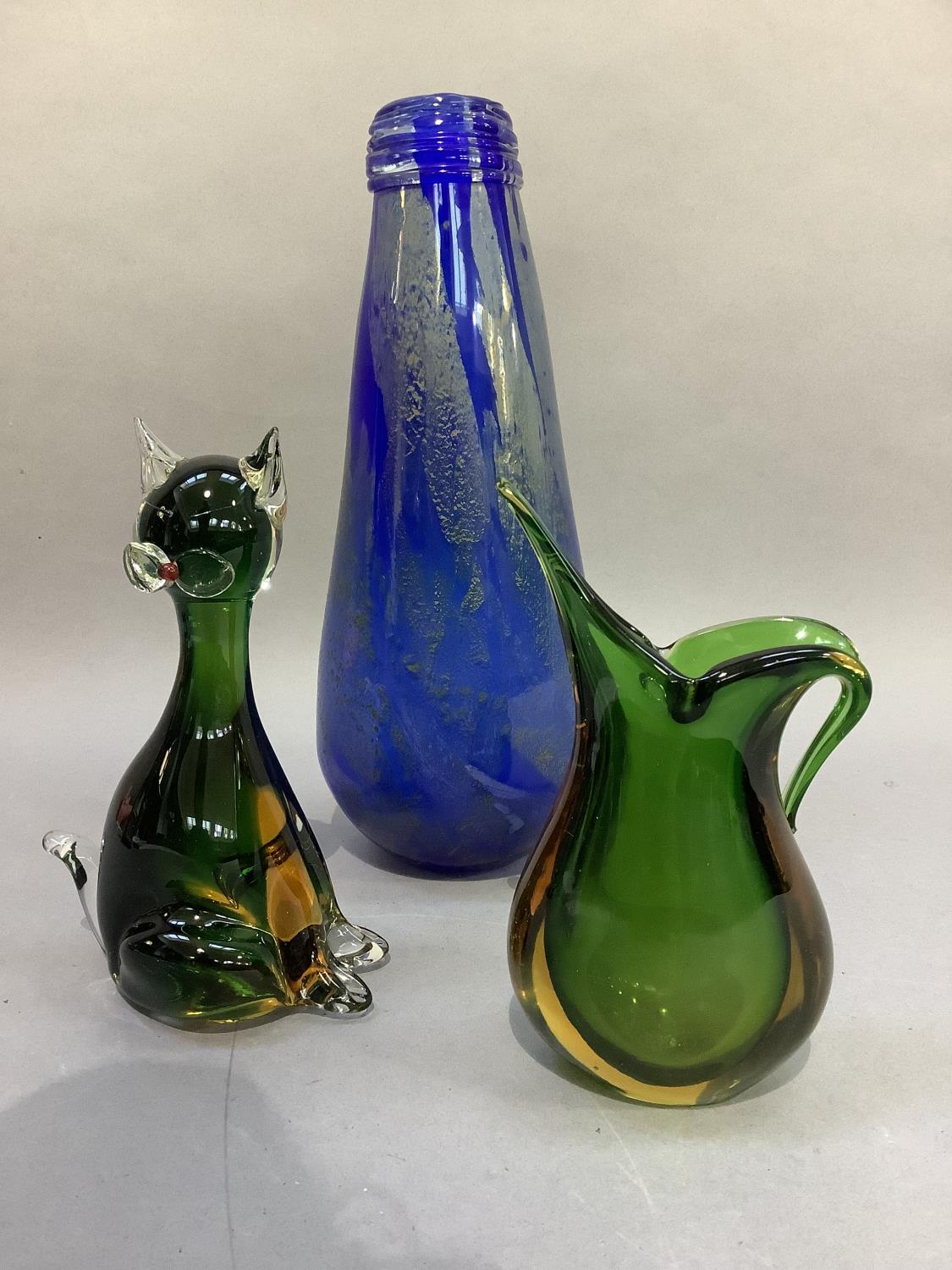 A Murano green and amber glass cat, 18.5cm high, a Murano green and amber glass jug, 17cm and a - Image 3 of 5