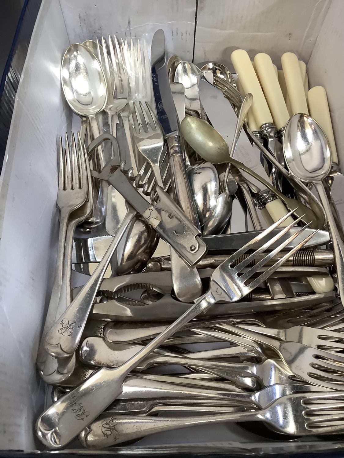 A quantity of silver plated cutlery etc - Image 5 of 7