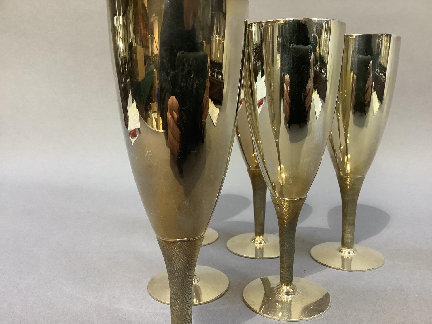 A set of six Mappin & Webb silver plated goblets with textured stems, on circular foot, 17.5cm high - Image 4 of 5