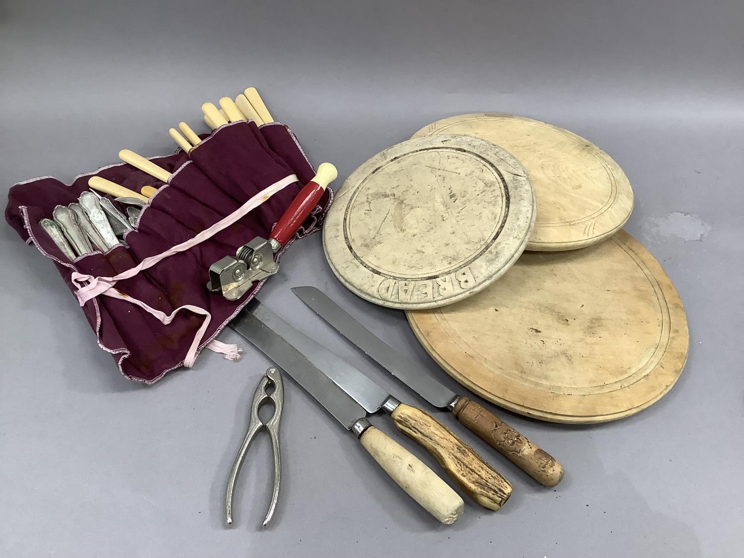 Three circular bread boards and knives and a quantity of silver plated ware, etc - Image 3 of 3