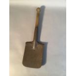 A German WWII Wehrmacht trench shovel, 53cm long