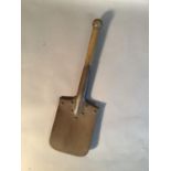 A German WWII Wehrmacht trench shovel, 53cm long