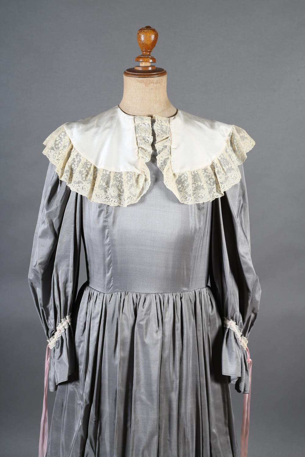 A 1980s Laura Ashley style grey length full dress with lace edged cream collar, lace and ribbon - Image 3 of 5