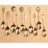 10x assorted hallmarked silver golf teaspoons – with assorted designs and hallmarks incl Sandwell