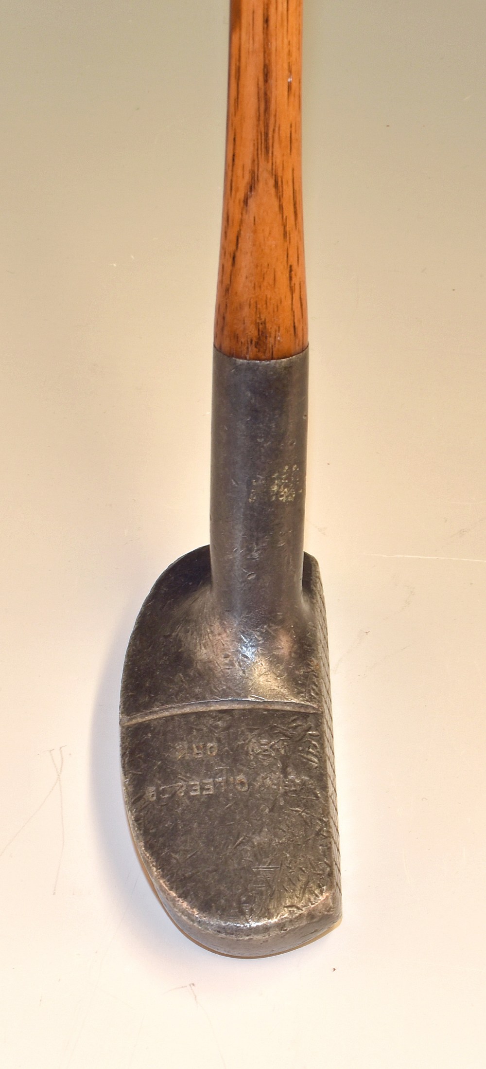 Original Schenectady Alloy mallet head centre shaft putter – with the name and pat date March 24