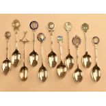 20x assorted hallmarked silver golf spoons – with assorted designs and hallmarks incl Ashton on