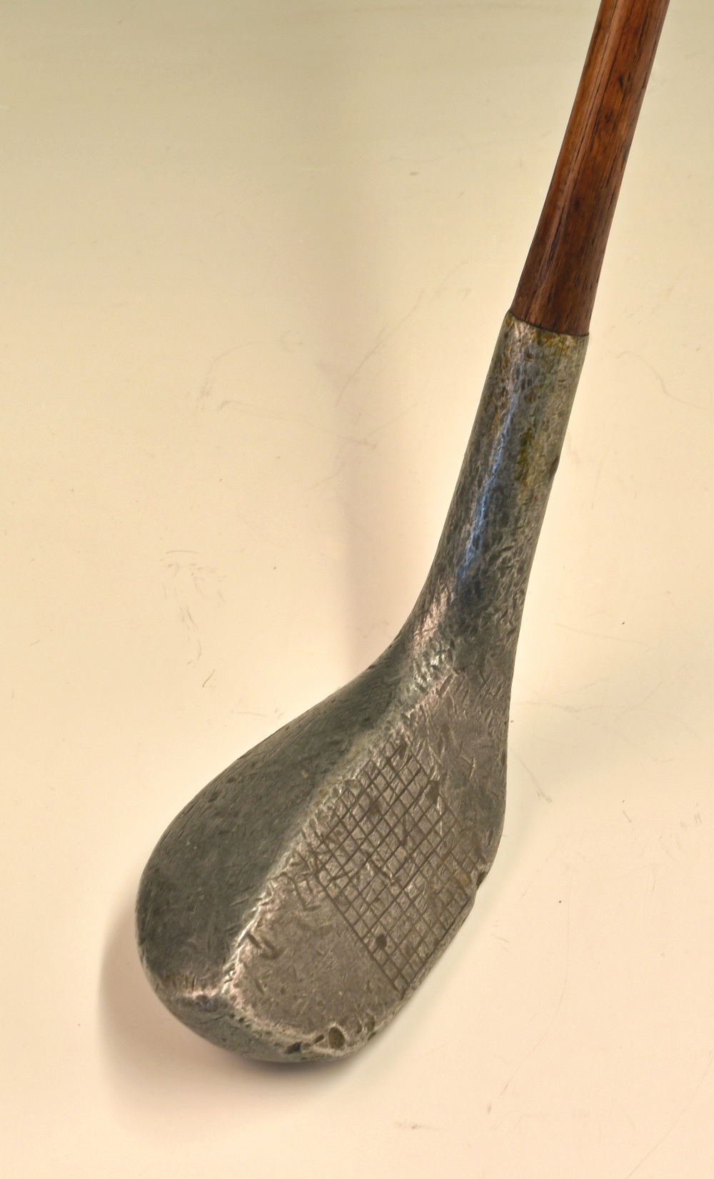 Standard Golf Co Mills MSD 3 Model well lofted alloy wood – good hosel, original hide grip - well - Image 2 of 3