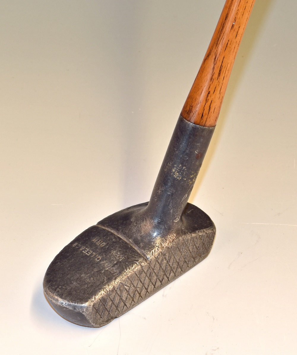 Original Schenectady Alloy mallet head centre shaft putter – with the name and pat date March 24 - Image 2 of 2