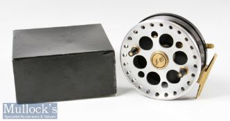 Fine Bob James 4 ½” alloy centrepin reel with rim on/off check, spins forever, in very good