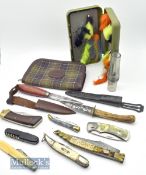 Selection of Knives including a Frosts Made In Sweden marked knife, a Batisse stamped blade with