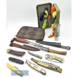 Selection of Knives including a Frosts Made In Sweden marked knife, a Batisse stamped blade with