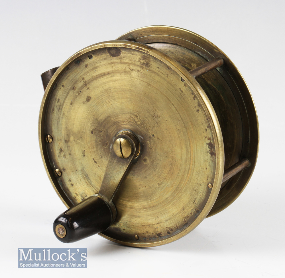 Early Victorian 4 ½” brass anti foul rim reel with crank arm, four pillar construction, turns