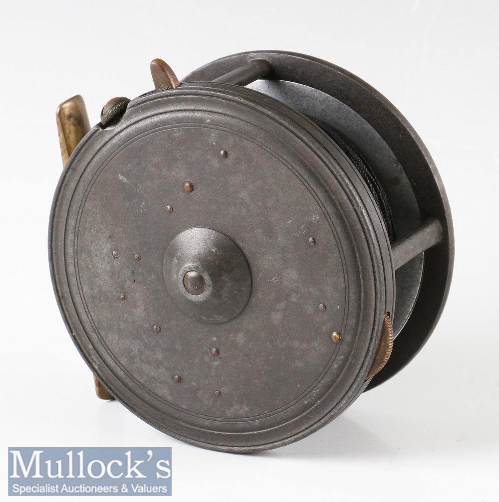 4 ½” Dingley ‘silex style’ casting reel marked internally D8, twin handles, smooth brass foot, rim - Image 2 of 2