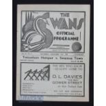 1938/39 Swansea Town v Tottenham Hotspur Div. 2 match programme 19 November 1938. Good, team