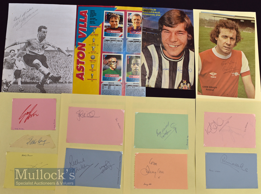 Selection of Football Autographs to include Tom Finney, Frank Blunstone, Kenny Dalgleish, Kevin - Image 2 of 2