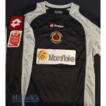 Crewe Alexandra Bossu No 29 match worn goalkeeper shirt long sleeve XXL