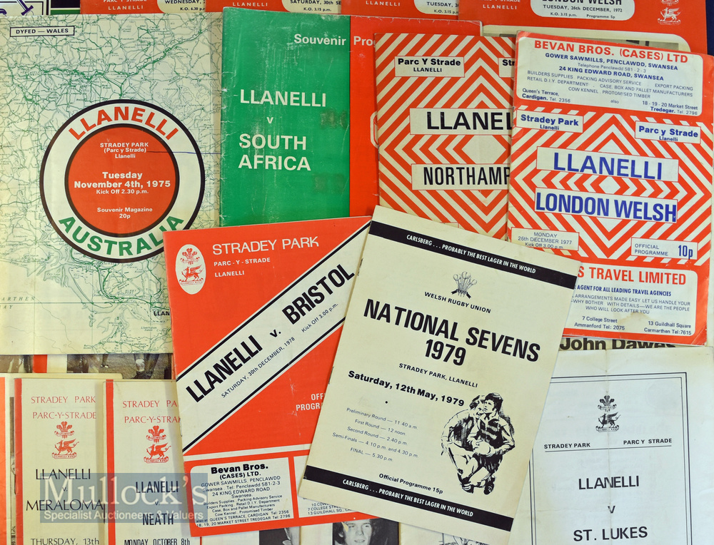 Llanelli home Rugby Programmes 1970-1997 (25): To incl v Australia 1966, South Africa 1970 and NZ ( - Image 2 of 2