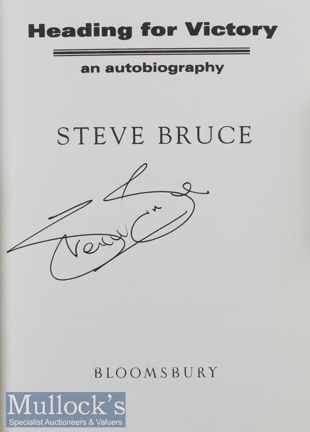 Selection of Signed Manchester United Books to include Dennis Law, Dwight Yorke, Bryan Robson, Sir - Image 7 of 7