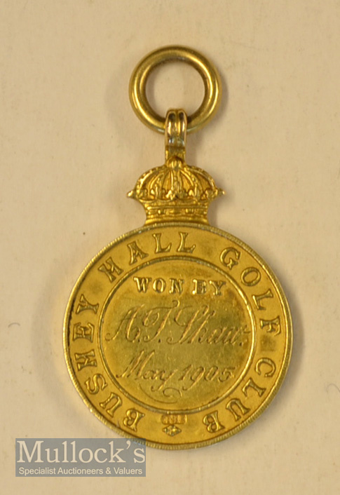 1905 Bushey Hall Golf Club yellow metal winners medal - with the clubs motto and crest c/w crossed - Image 2 of 2