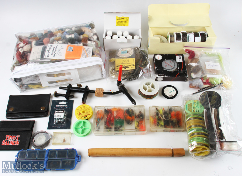 Quantity of Fly Tying Materials and Tools incl J Weaver & Son vice, 8 bottles of Veniard ‘Cellire’