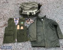 Masterline wanderer cord fishing vest XL together with a regatta jacket XL and Catchcarp classic