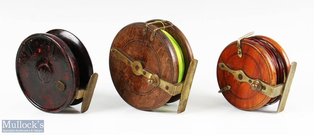 2x Nottingham wood and brass reels to include a 4 ¼” reel with brass strapback, a 3 ½” wood and - Image 2 of 2