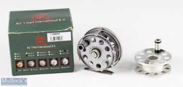 Fine Ari't Hart International B.V. Round II 2 ¾” trout fly reel RH wind, silver finish, in as new