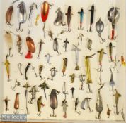 Large collection of fishing lures to incl artificial baits, spoons, plugs, dead bait mounts et al (