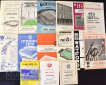 Assorted Football League Cup match programmes to include 1961/62 Rochdale v Charlton Athletic,