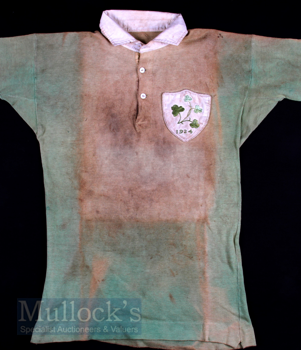 1924 Scarce Ireland Green International Rugby Jersey exchanged with Dr A C Gillies: have - Image 2 of 6